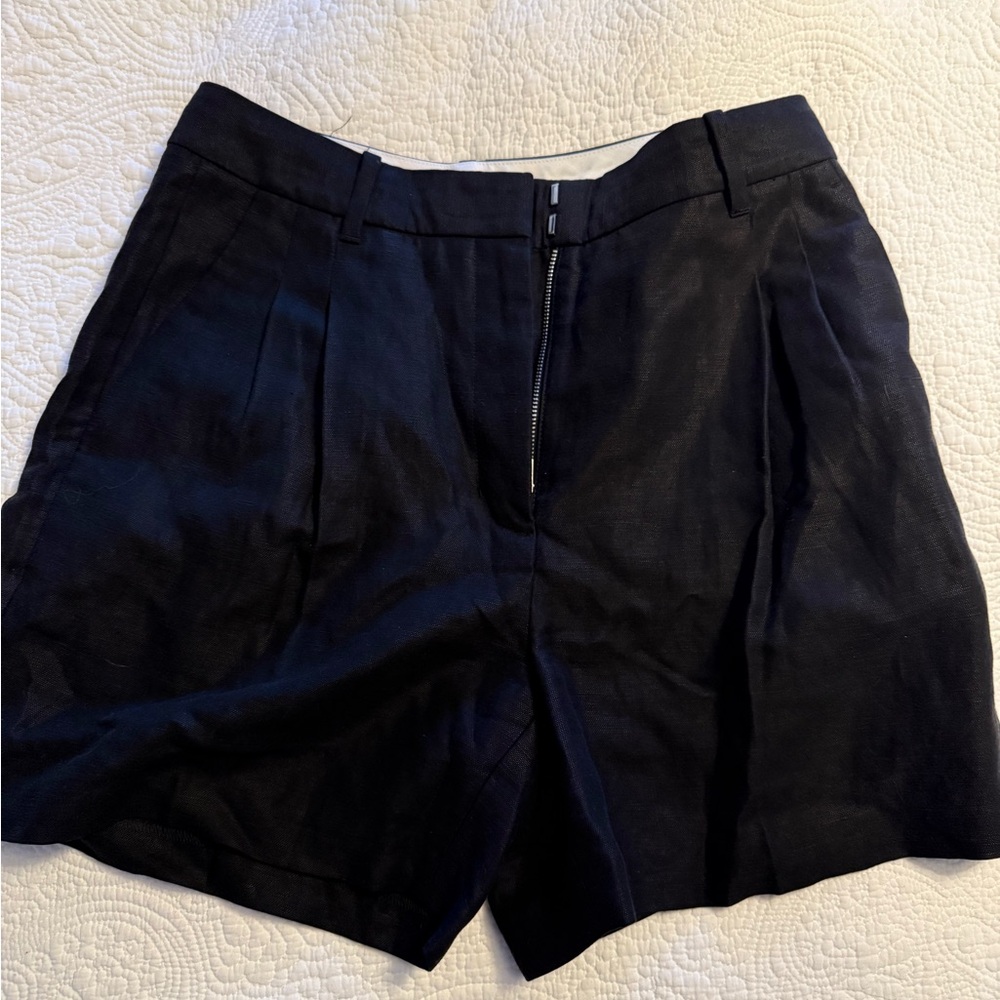 Babaton Black Linen Shorts Tailored Fit